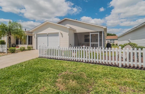 Lynnhaven House | Available Now! Includes golf cart!