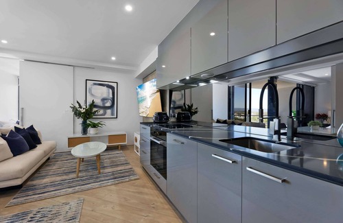 Surfers Paradise Apartment | Avalon Apartments - Q Stay