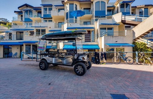 Avalon Apartment | Avalon's Charm – Spacious Room Near the Beach, Perfect Travel Destination!