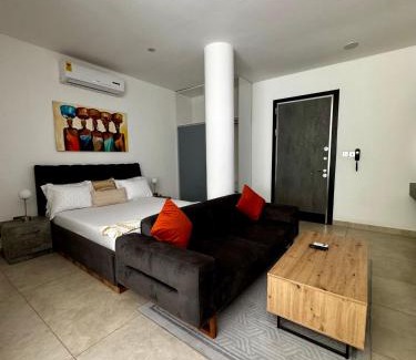 Labadi Apartment | Aviora Suites at Peter James Court