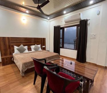 Chamiyala House | aviral home stay