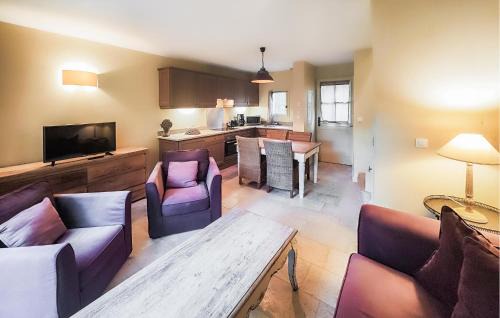 Saint-Laurent-de-la-Cabrerisse House | Awesome Home In Saint-Laurent-De-La-Ca With Wifi