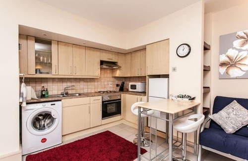 Camden Town with Primrose Hill Apartment | Awesome apartment in the heart of Camden Town