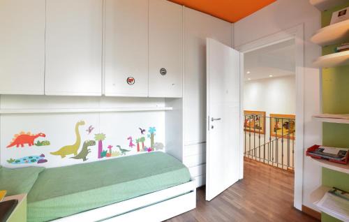 Bergamo House | Awesome Home In Bergamo With Wifi