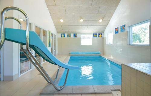 Vibæk Strand House | Awesome Home In Ebeltoft With Wifi