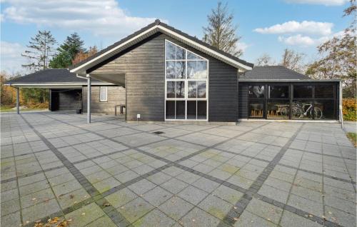Helberskov Strand House | Awesome Home In Hadsund With Kitchen