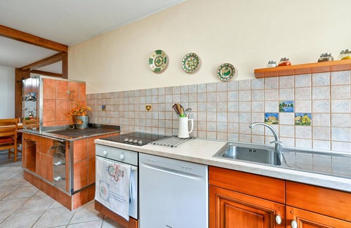 Sveti Kriz Zacretje House | Awesome home in Donja Pacetina