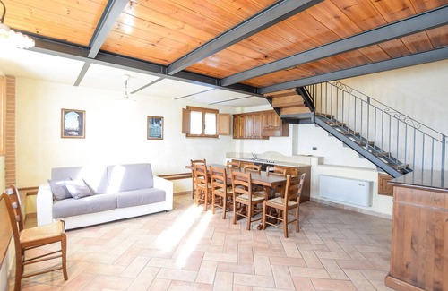 Magione House | Awesome home in Montebuono with WiFi
