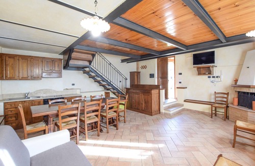 Magione House | Awesome home in Montebuono with WiFi