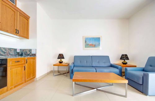 Qawra Hotel | AX Sunny Coast Resort & Spa