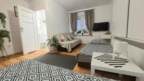 Starachowice Apartment | AzyLw25