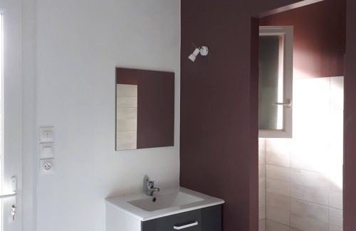 Medis Bed & Breakfast | B&B, 5 min from the BEACHES of Royan, park,