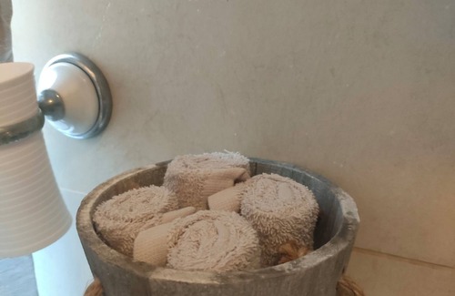 Ferrara Apartment | B&b Casa Venere is your comfort, your magic, the best for your vacation.