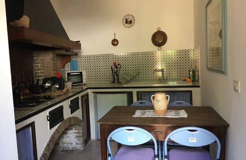 Piedimonte Etneo Bed & Breakfast | B&B Il Glicine