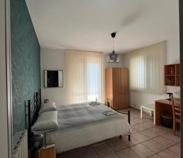 Leonforte Bed & Breakfast | B&B Pokerdassi