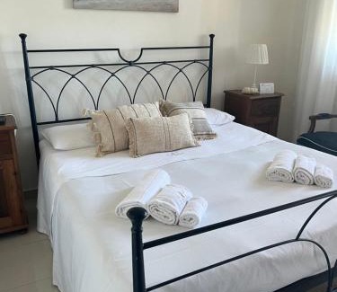 Otranto Bed & Breakfast | B&B Villa Striari