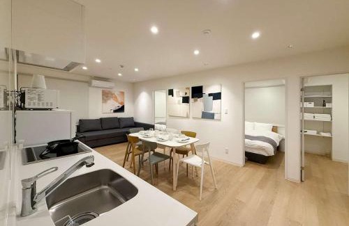 Hiroshima City Centre Apartment | b hotel Nikkei Central 3BR Apt Close to Shopping & Dining