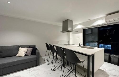 Hiroshima City Centre Apartment | b hotel Rijodori - Modern 6ppl City Apt with Breakfast Included