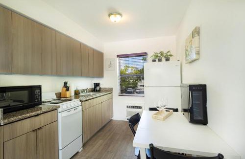 Edgewater Apartment | B07 5 min from beach studio