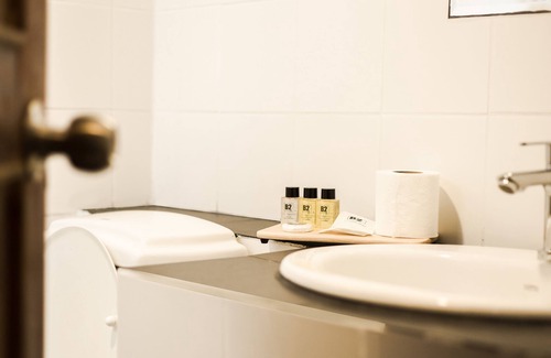 Chang Phueak Hotel | B2 Santitham Boutique and Budget Hotel
