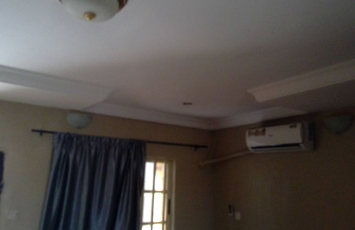 Lagos Apartment | BAAI Fully Airconditioned 3 Bedroom Flat 1