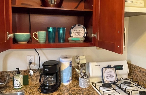 Chatsworth Apartment | Back guest house