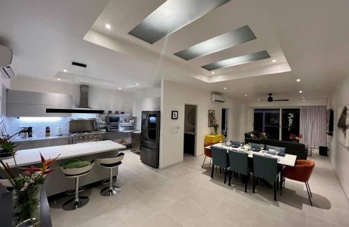 Playa Hermosa House | Backyard Beach House Oceanfront Luxury 5 Bdr