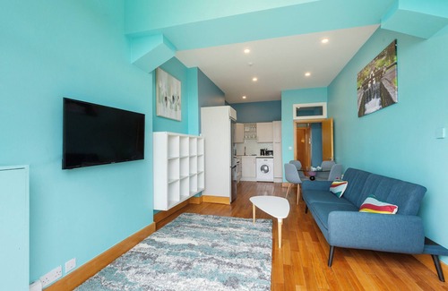 Ballsbridge Apartment | Baggot Street 2BD, 5Min to Aviva, RDS & CityCentre