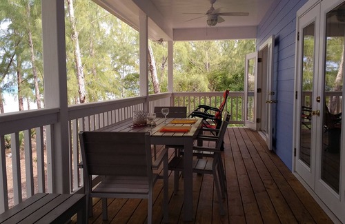 Tarpum Bay House | "Baha Mara" - New Tarpum Bay Beachfront