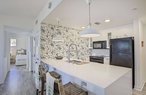Baytowne Wharf Condo | Bahia 4329 - Sandestin Resort, Walk to Baytowne, Community Pool + Hot Tub!