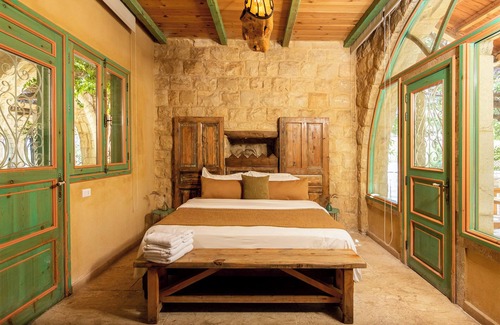 Batroun Hotel | Bait El Kharoube