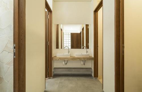 Jimbaran Hotel | Bala Dorm 1 - Uluwatu by Yolla Hospitality