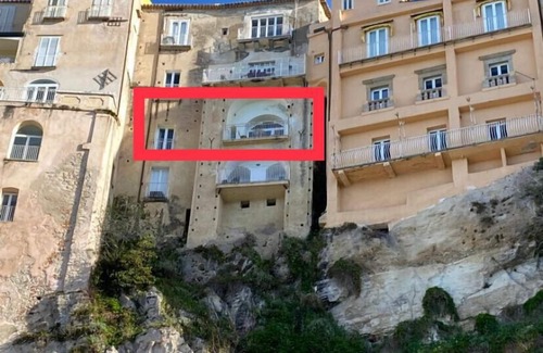 Tropea Apartment | Balcony on the Cliff Overlooking the Sea