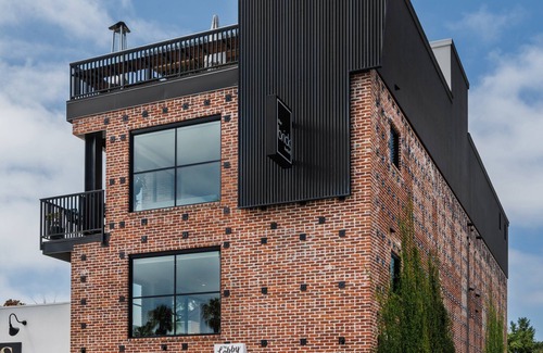 Townsite Hotel | Balcony Room 302 | The Brick Boutique Hotel