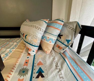 Project 8 Apartment | Bali Theme Near SM North Trinoma LRT Roosevelt Netflix Fast Internet