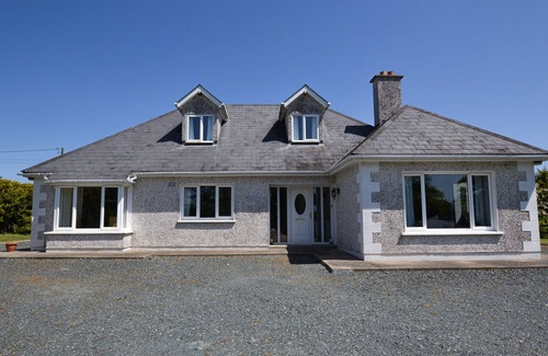 Cahore House | Ballygarrett Holiday Home by Interhome