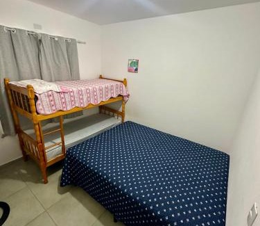 Matinhos House | Balneário Céu Azul, com piscina a 350m da praia