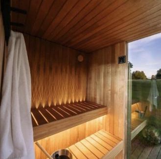 Whitefield House | Balsam Fir Mirror House at FarAway Pond