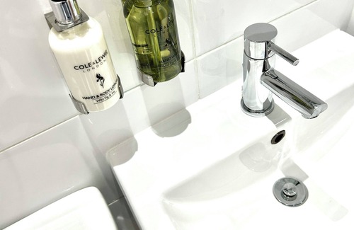 Bournemouth City Centre House | Bamboo Guesthouse