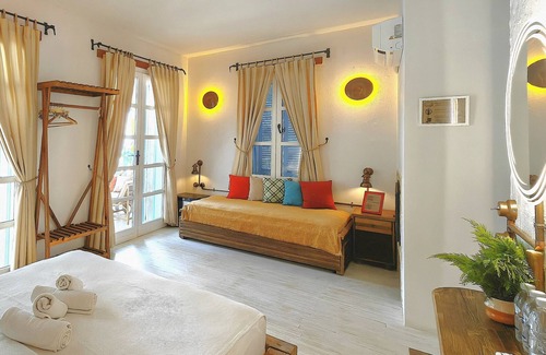 Hacımemis Hotel | Banana Alaçatı Food & Stay - Adults Only