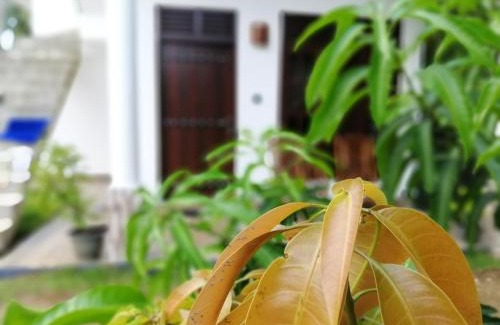Yodakandiya Hotel | Banana Resort And Restaurant