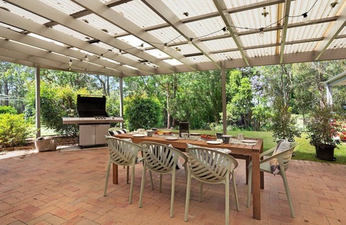 Tapitallee House | Banksia – stylish and modern