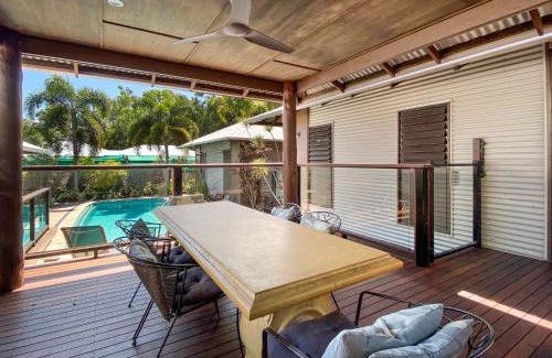 Horseshoe Bay House | Banyak Villa