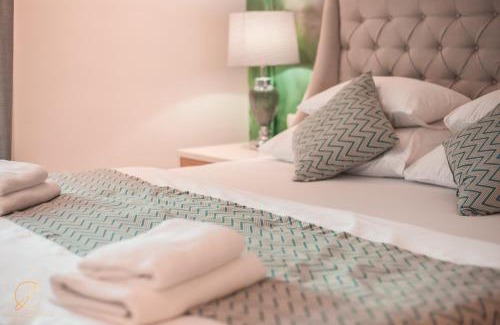 Bijela Bed & Breakfast | Barka B'n'B - Elegant Seaview Rooms