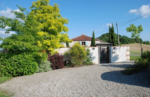 Tournon-d'Agenais House | Barn Conversion With Private Pool & Stunning Views