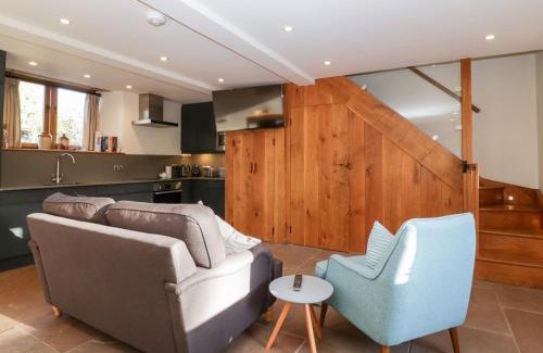 Leominster House | Barn Cottage