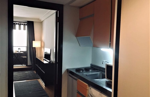 Castellana Apartment | Barrio de Salamanca 5 *