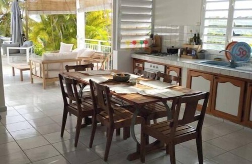 Grand-Bourg Villa | Bas de Villa vue mer Proche Grand Bourg