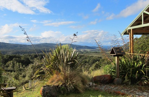 St. Arnaud House | Base Camp - St Arnaud