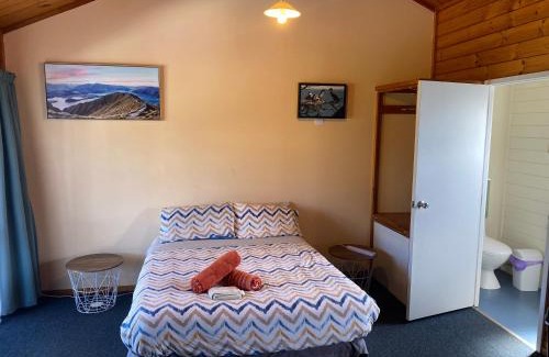 Paihia Cabin | Bay of Islands Lodge